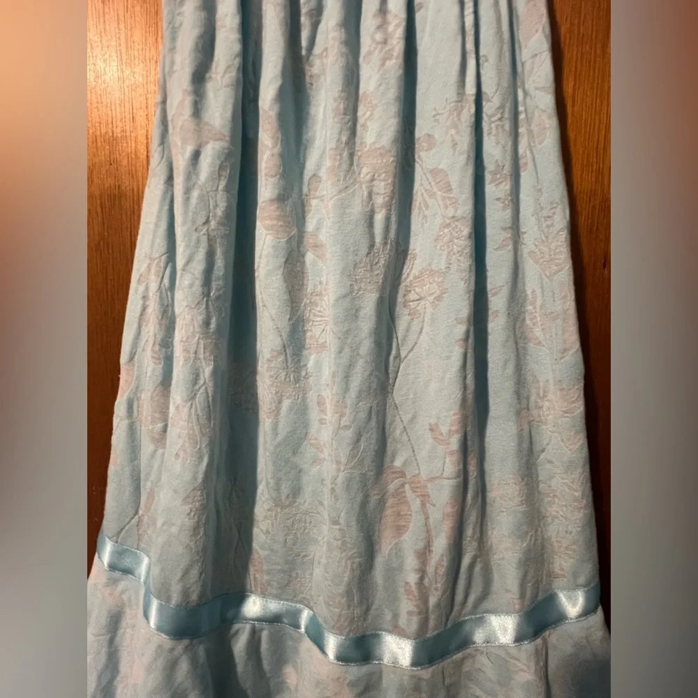 Victoria’s Secret Angels Y2K Blue Floral Babydoll Nightgown Size XS with Ruffle - Picture 2 of 8